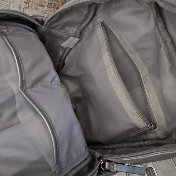 Modern Silver Backpack Set - Picture 3 of 3